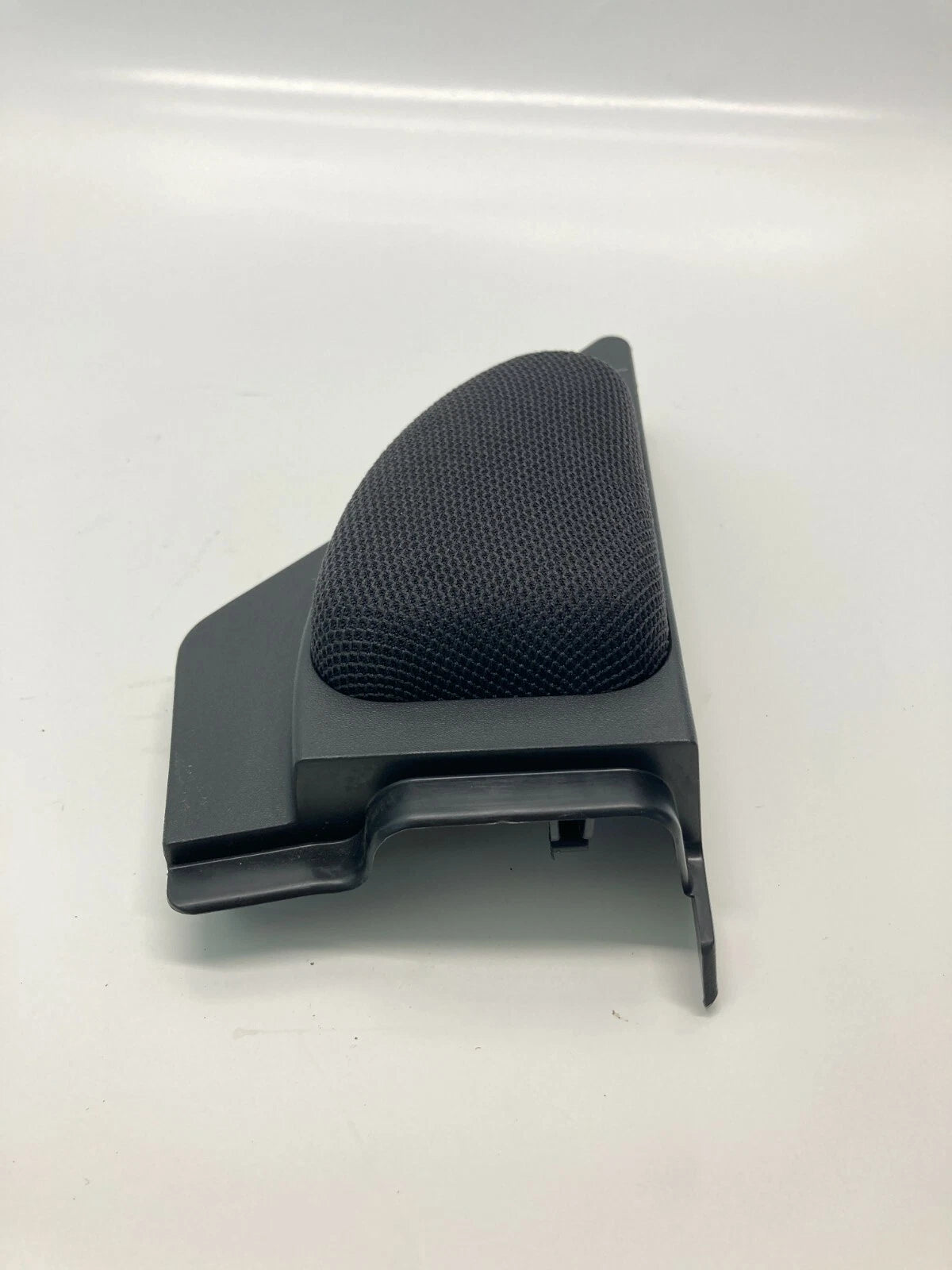2001-2006 ACURA MDX RIGHT SIDE DOOR INNER MIRROR COVER TRIM W/TWEETER SPEAKER