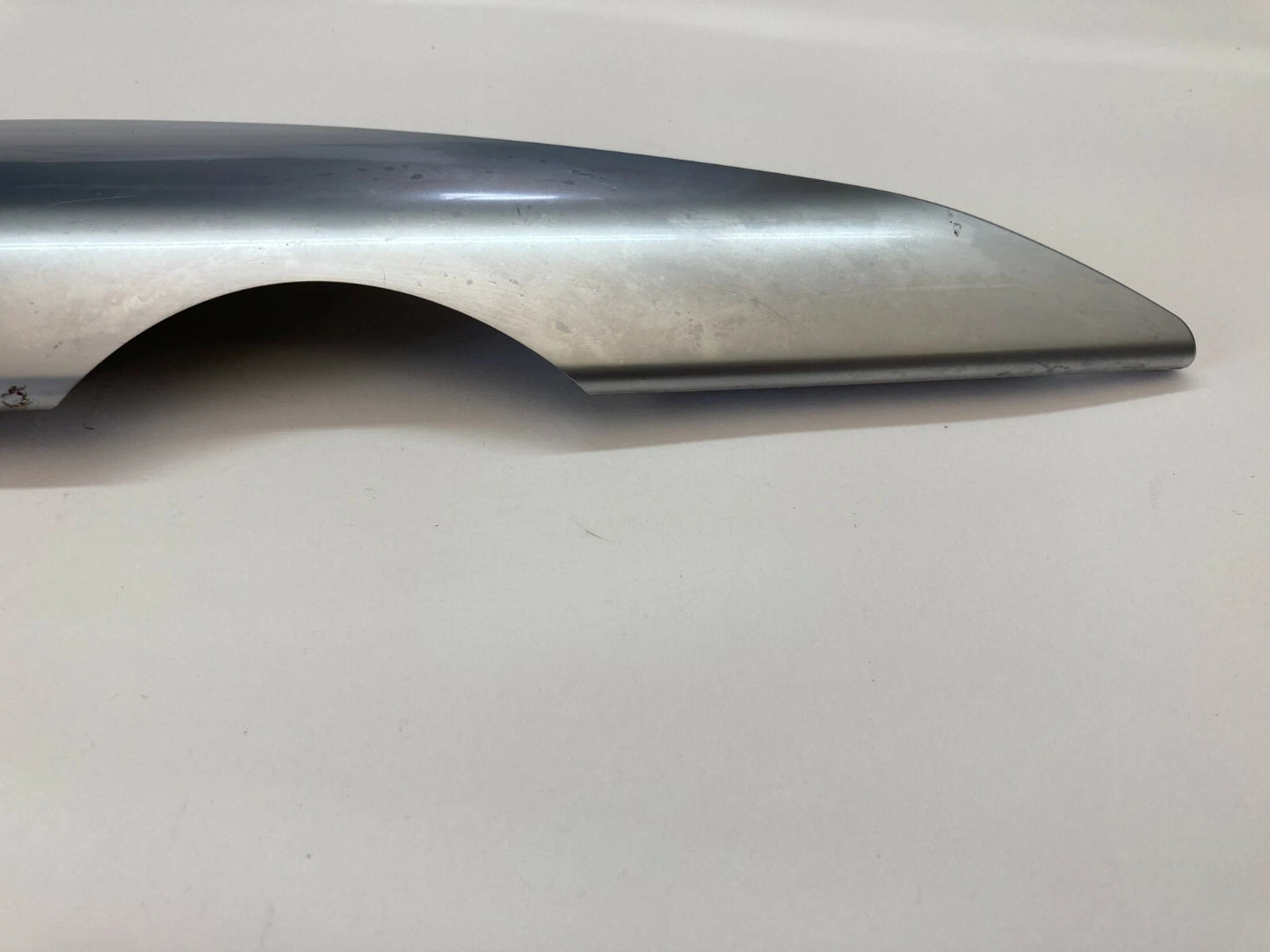 06-09 MERCEDES-BENZ R350 RIGHT SIDE CENTER CONSOLE COVER TRIM PANEL A2516802017