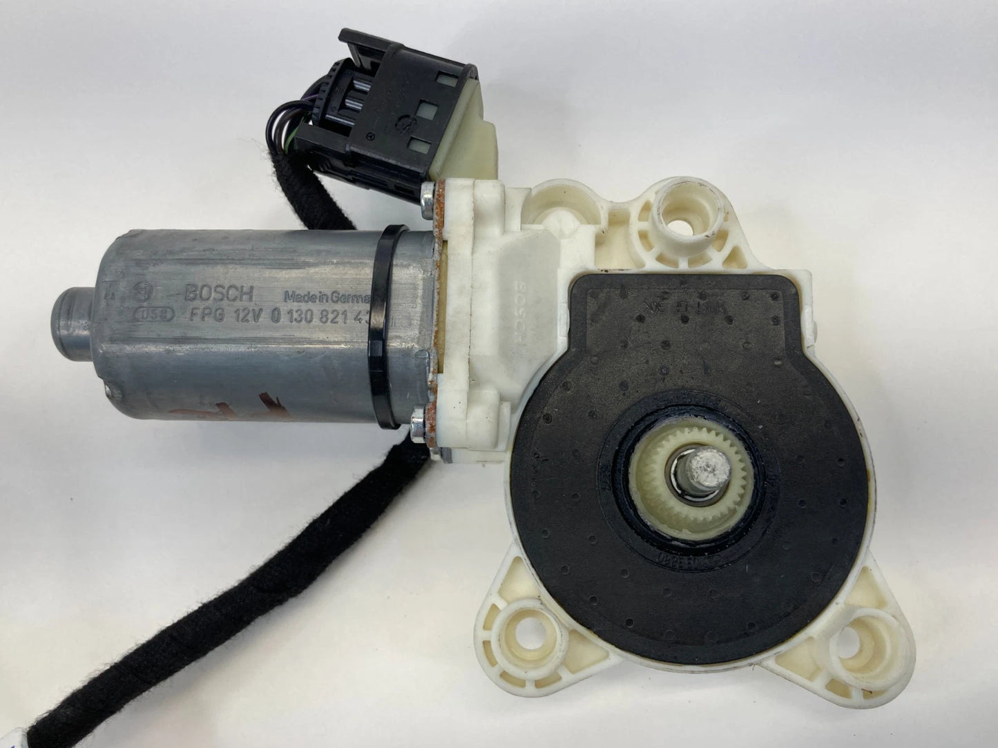 2006 MERCEDES CLS500 FRONT RIGHT PASSENGER DOOR WINDOW MOTOR ASSY OEM