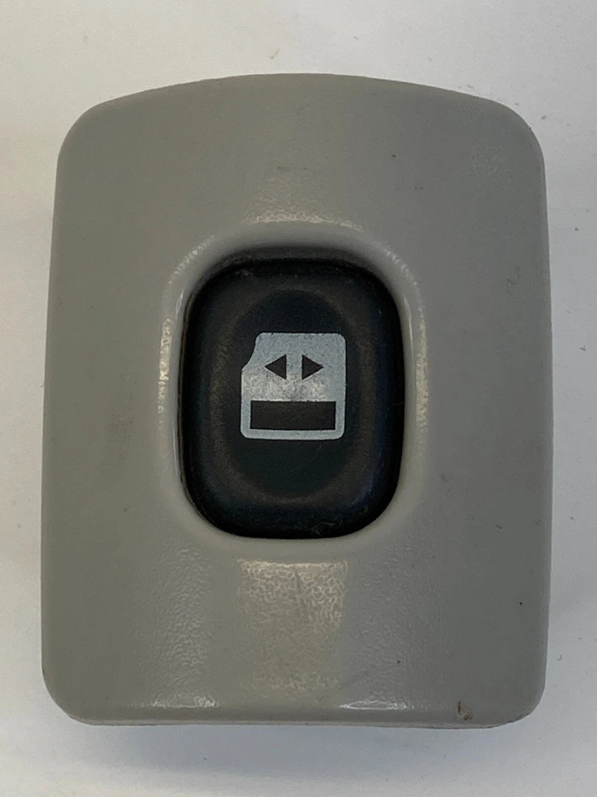 2009-2014 VW ROUTAN REAR LEFT POWER SLIDING DOOR CONTROL SWITCH BUTTON OEM