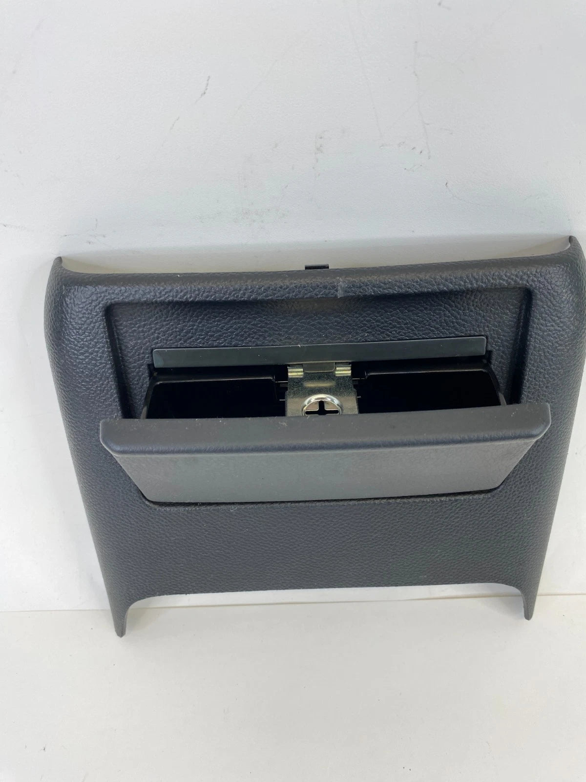 2008-2013 Infiniti G37 Rear Center Console Ashtray w/ Cover Trim 96930-JK00A