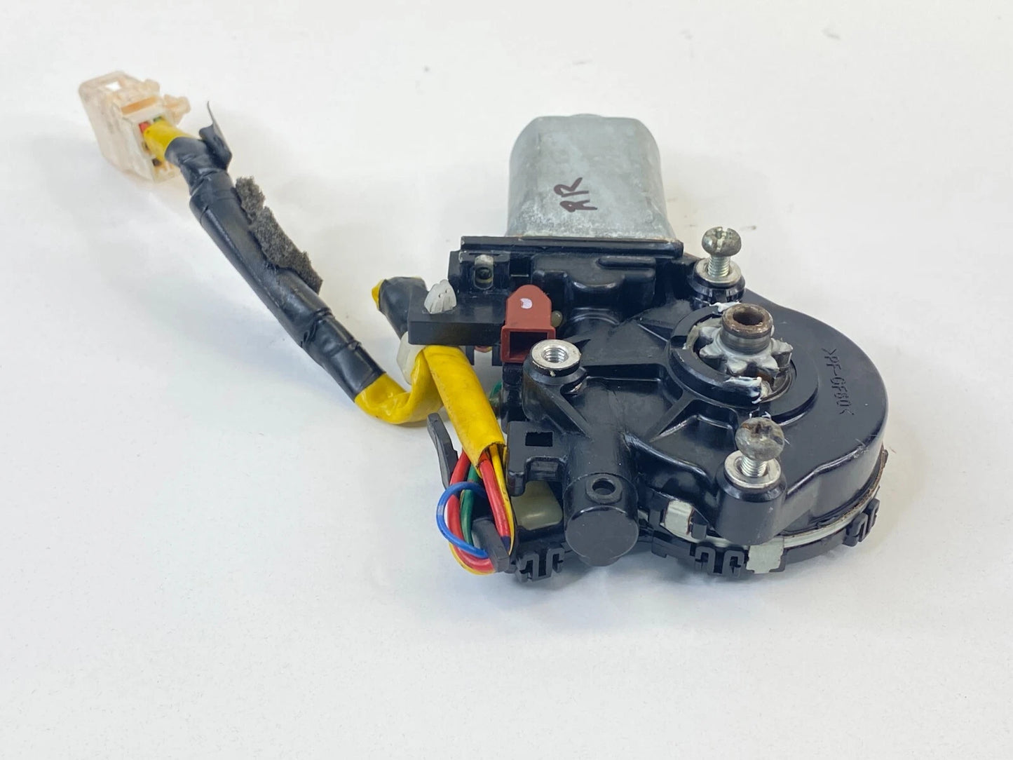 1995-2000 LEXUS LS400 SEDAN REAR RIGHT PASSENGER SIDE WINDOW MOTOR 85720-50070