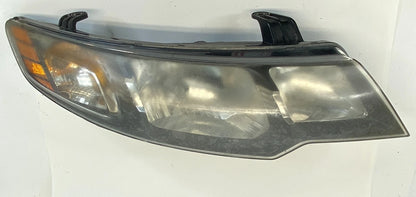 2010-2013 KIA FORTE SEDAN RIGHT PASSENGER SIDE HEADLIGHT LAMP OEM 92102-1MXXX