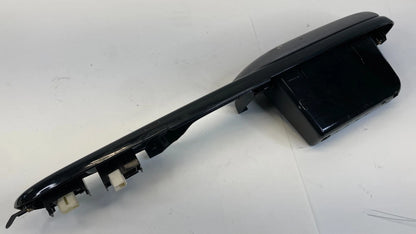 04-10 TOYOTA SIENNA FRONT RIGHT WINDOW SWITCH W/ ARMREST BEZEL 74231AE020 OEM