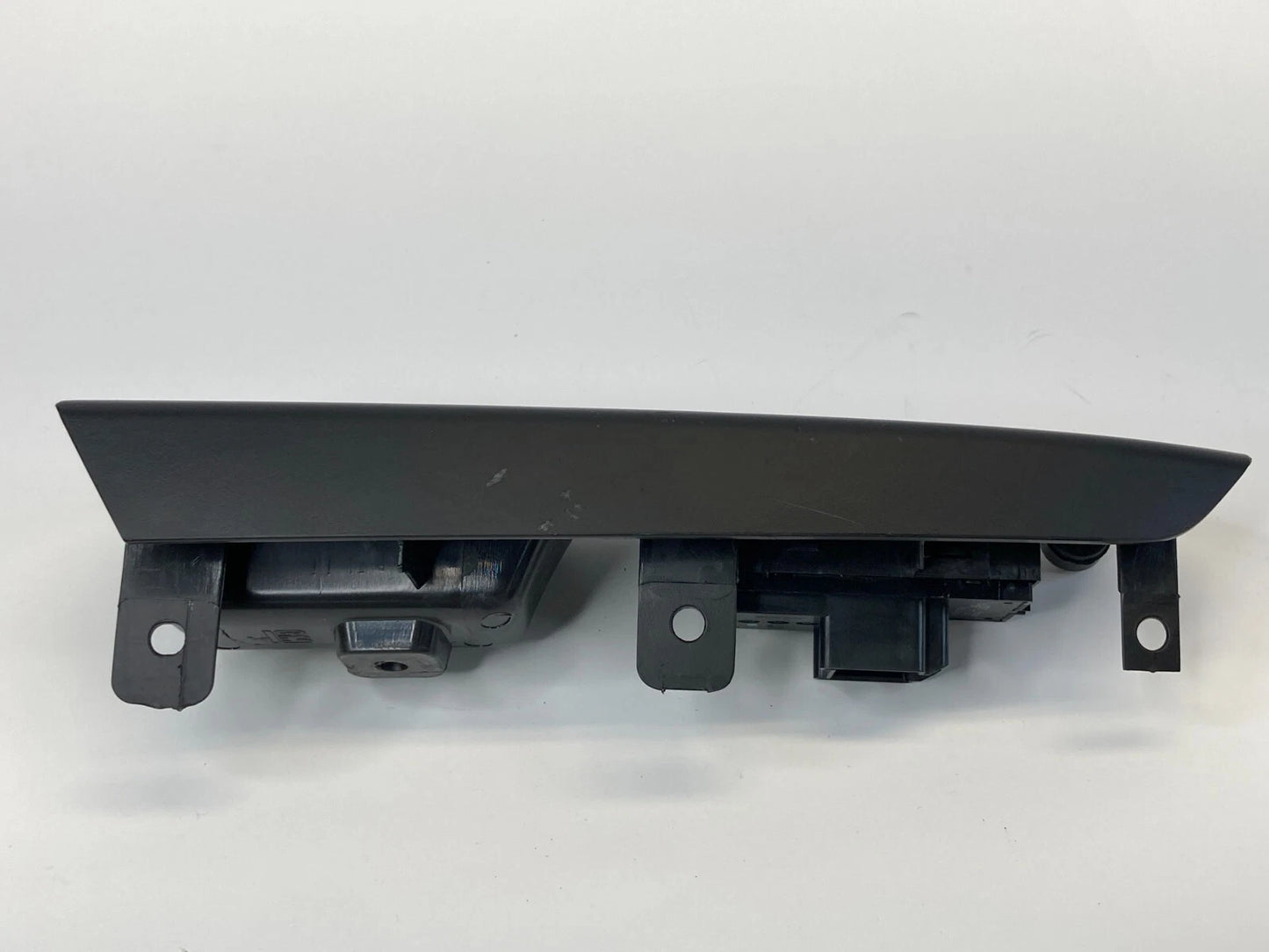 2011-2016 CHEVROLET CRUZE FRONT RIGHT WINDOW BUTTON SWITCH W/ BEZEL 877569434