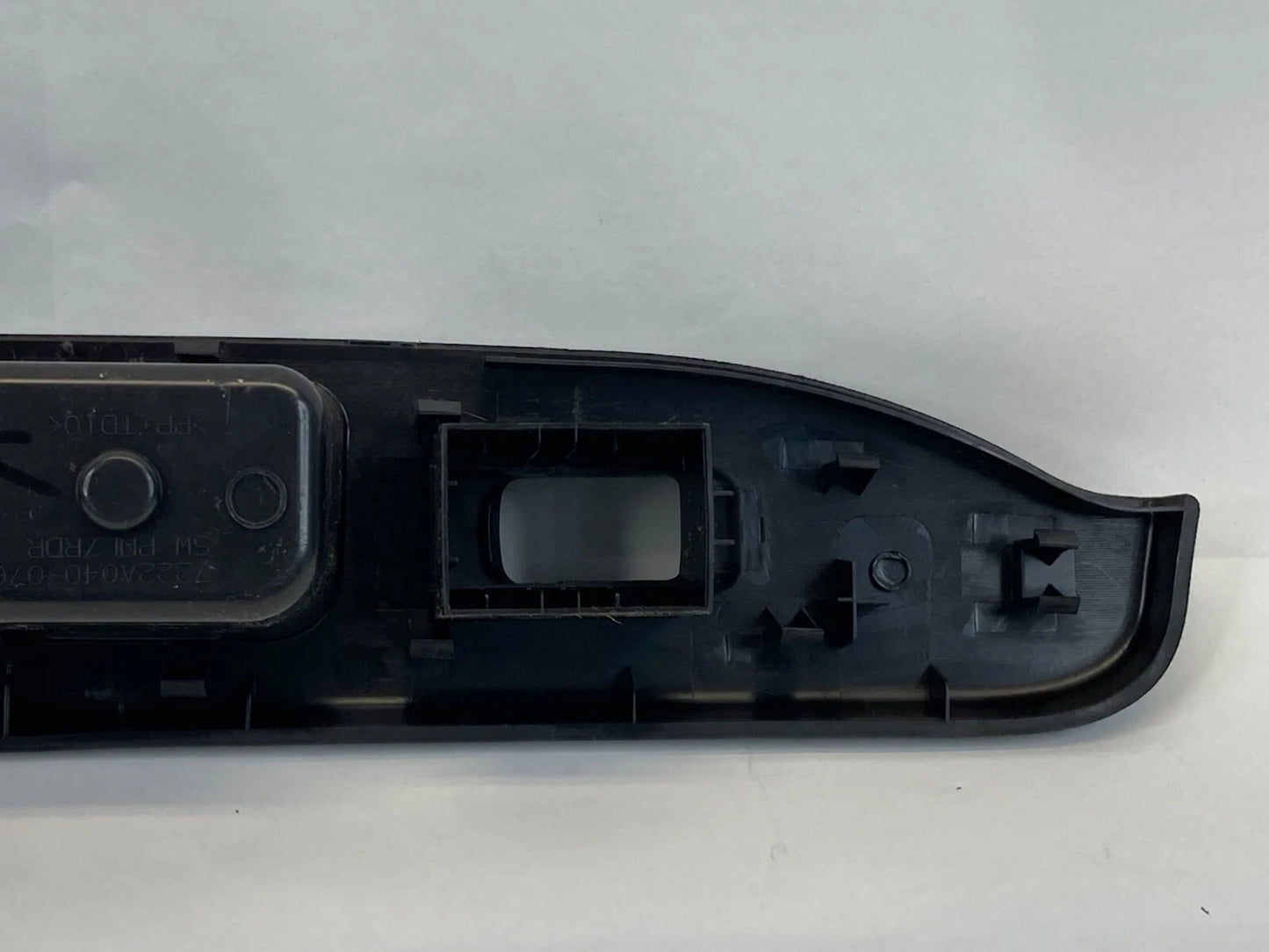 2007-2012 MITSUBISHI GALANT REAR RIGHT WINDOW SWITCH BEZEL TRIM PANEL OEM