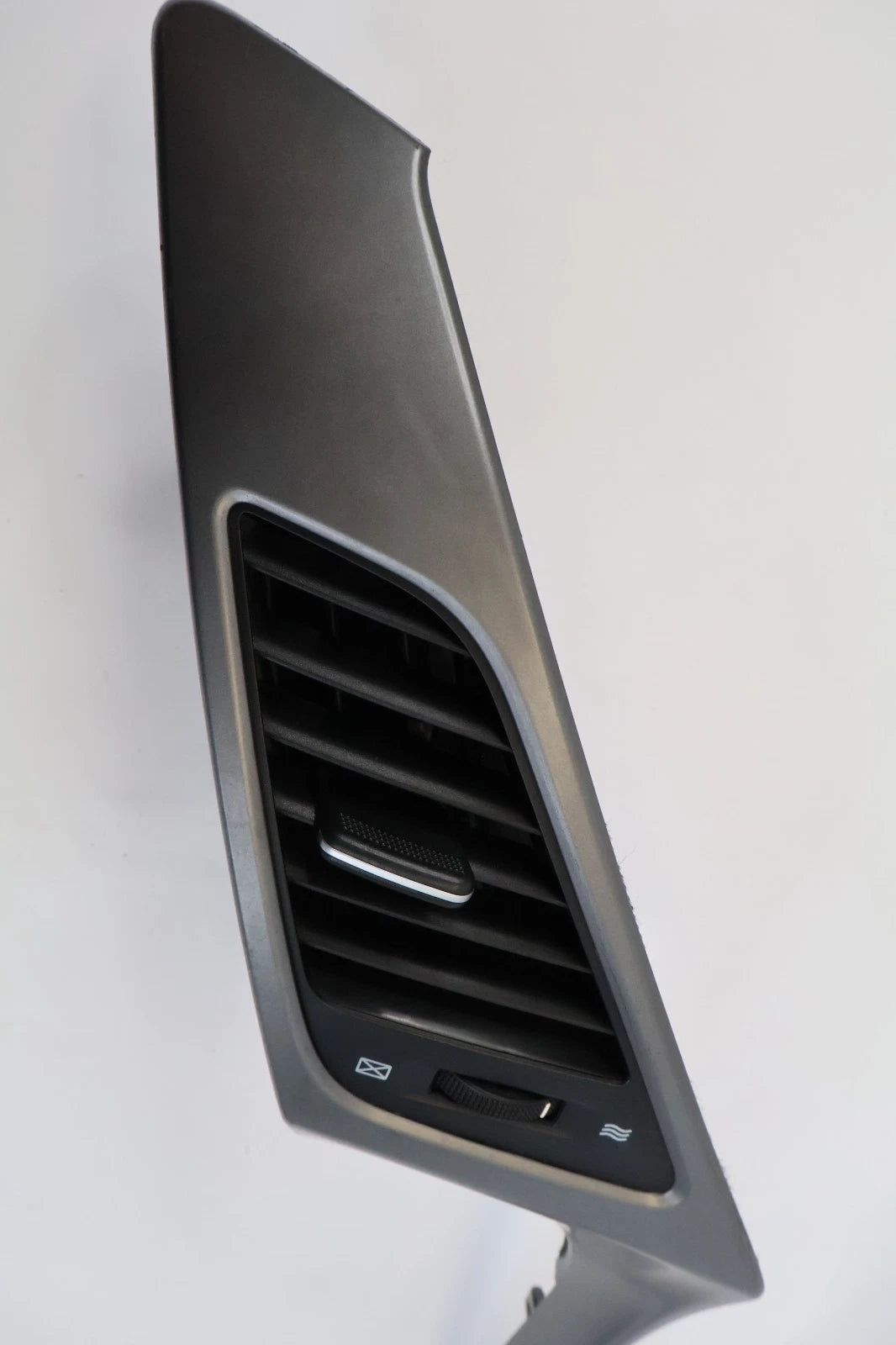2014-2016 HYUNDAI ELANTRA DASH CENTER LEFT SIDE AIR VENT GRILLE 97410-3XAA0 OEM