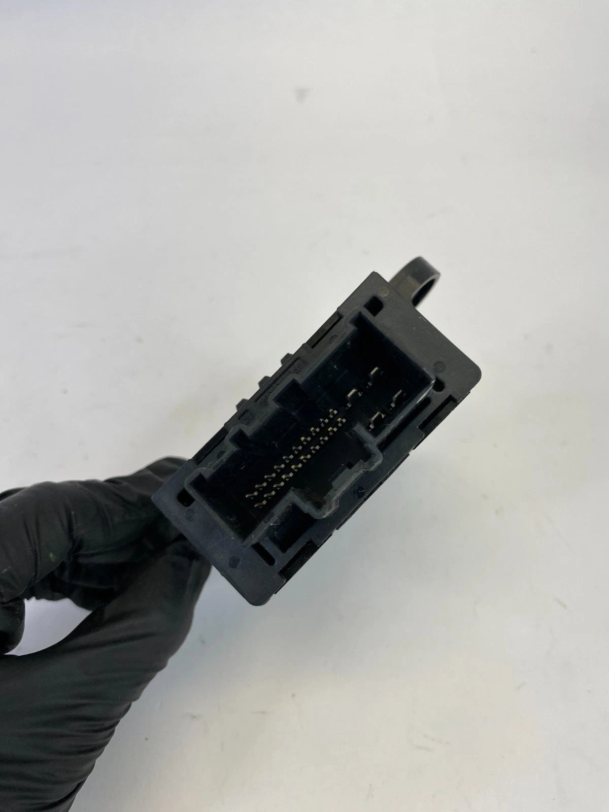 2013-2020 FORD FUSION MKZ REAR LH DRIVER SIDE DOOR CONTROL MODULE DG9T14B534 OEM
