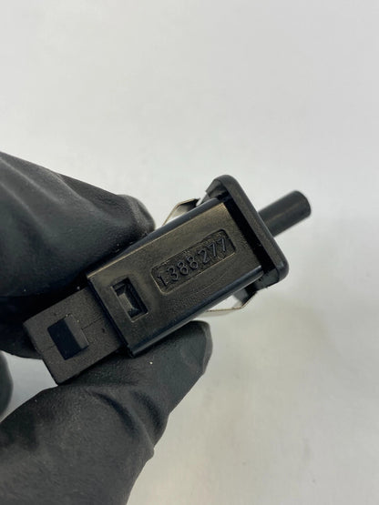 2004-2007 BMW 525I 530I GLOVE BOX COURTESY LIGHT LAMP SWITCH SENSOR 1388277 OEM