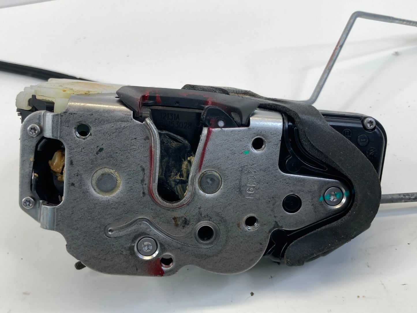 10-15 CHEVY EQUINOX REAR RIGHT SIDE DOOR LOCK LATCH RELEASE ACTUATOR 13579552