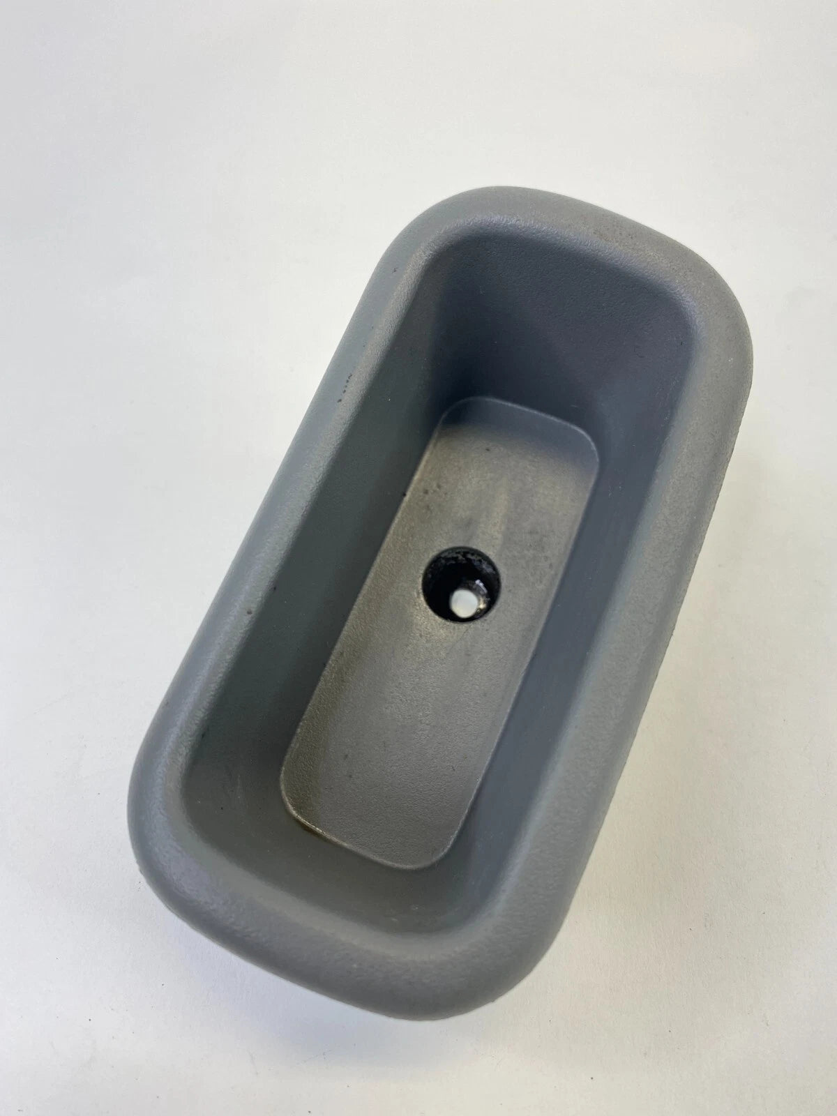 01-07 DODGE CARAVAN REAR LEFT SIDE INTERIOR SLIDING DOOR PULL POCKET HANDLE OEM