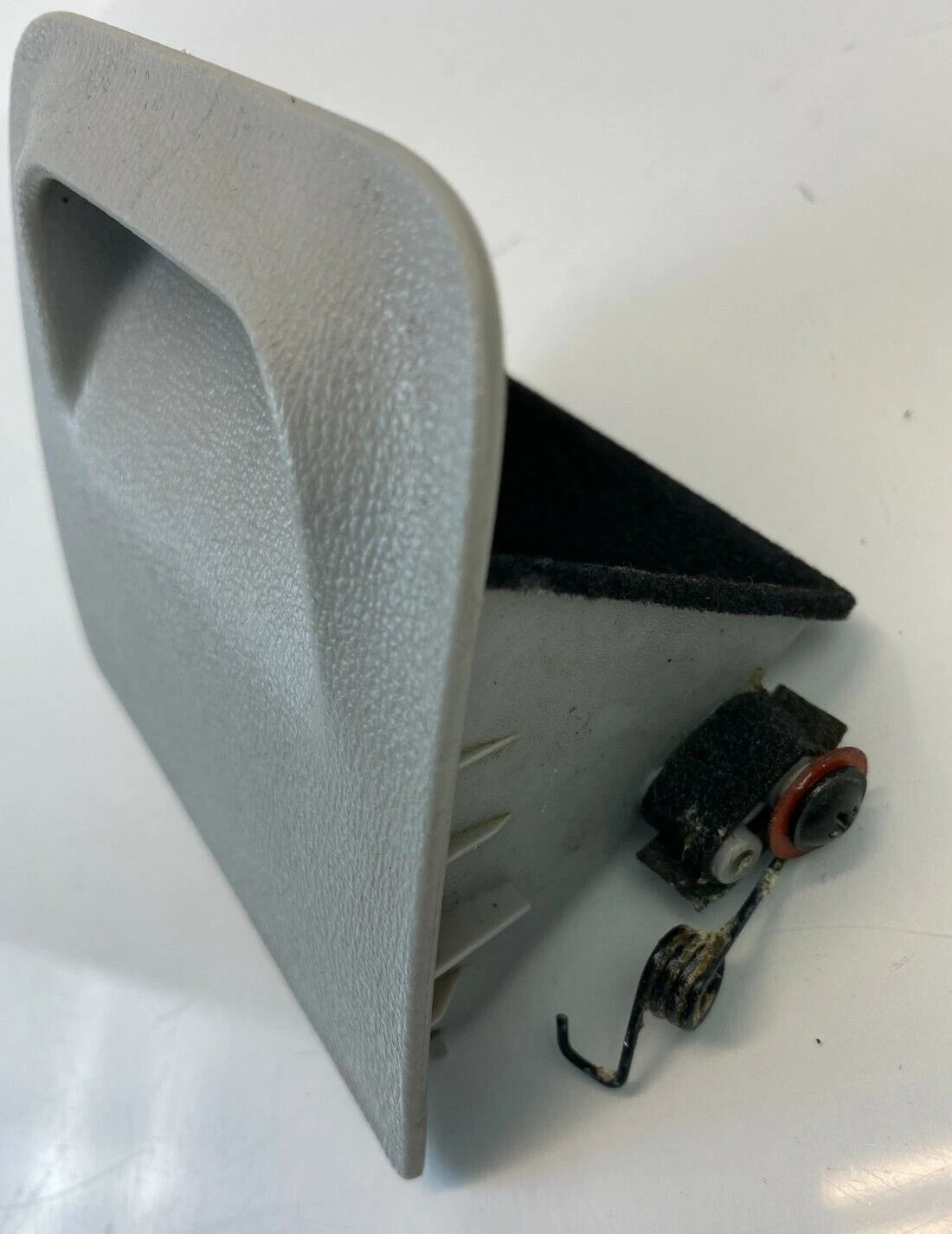 06-08 HYUNDAI SONATA DASH LOWER TRIM PANEL TRAY PAD STORAGE 84756-3K000 OEM
