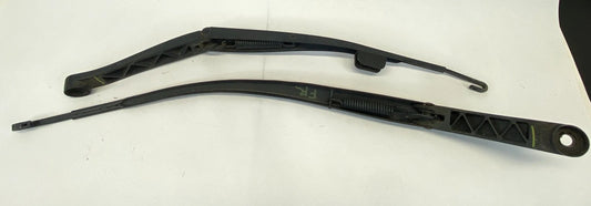 2003-2007 HONDA ACCORD SEDAN FRONT WINDSHIELD LEFT & RIGHT WIPER ARM SET OEM