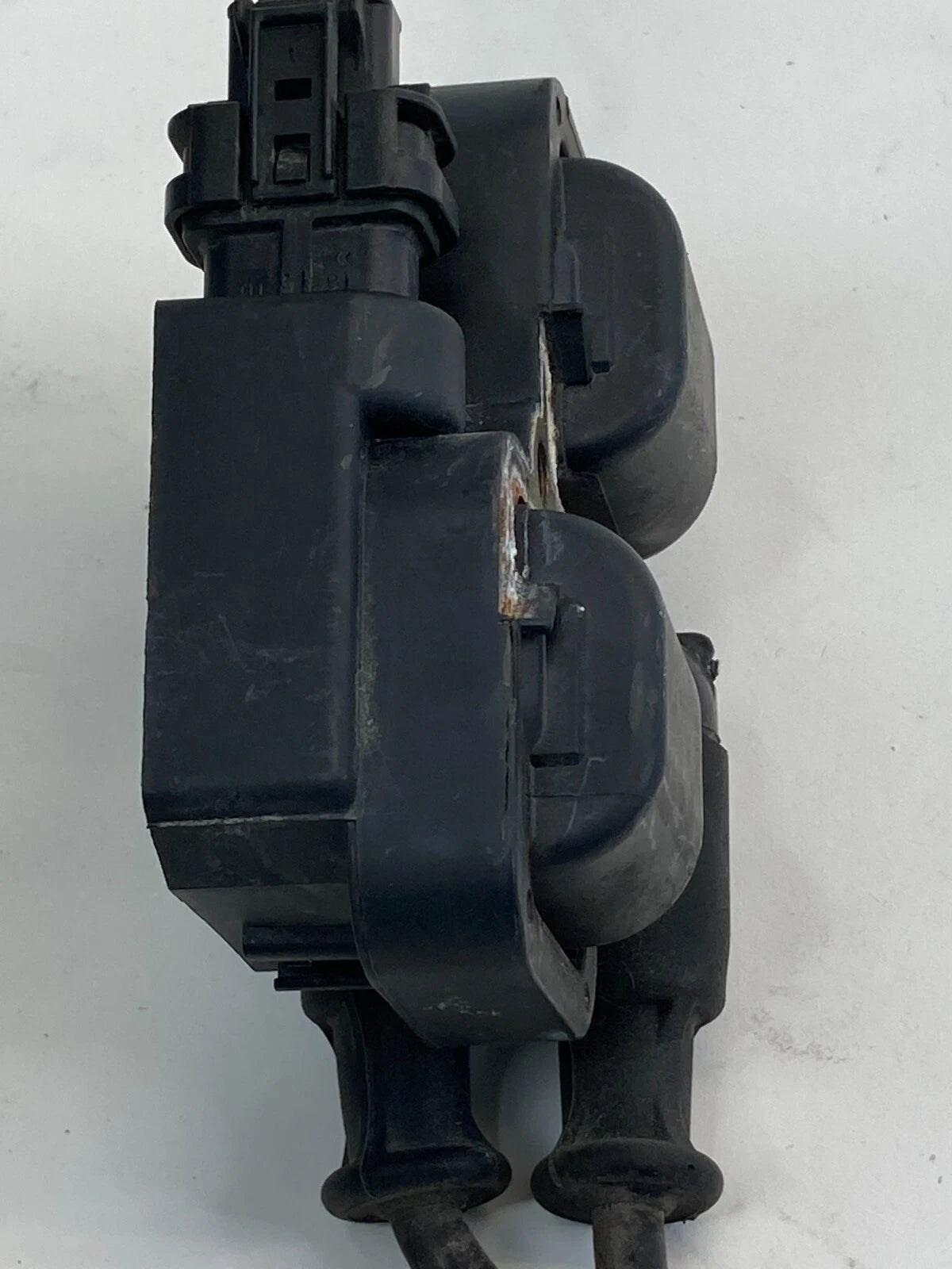 1998-2005 MERCEDES-BENZ E320 3.2L ENGINE IGNITION COIL INGITER A0001587803 OEM