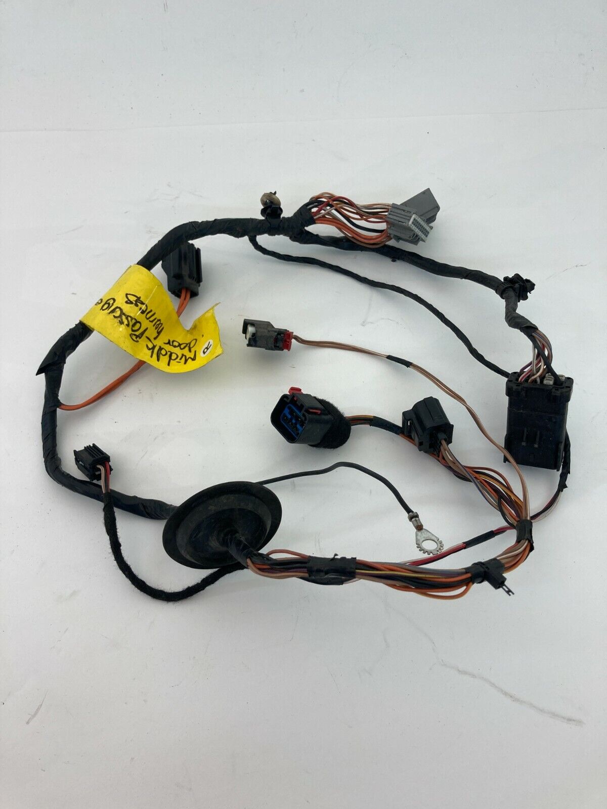 2015 Dodge Grand Caravan Rear Right Sliding Door Wiring Harness 68068070AC