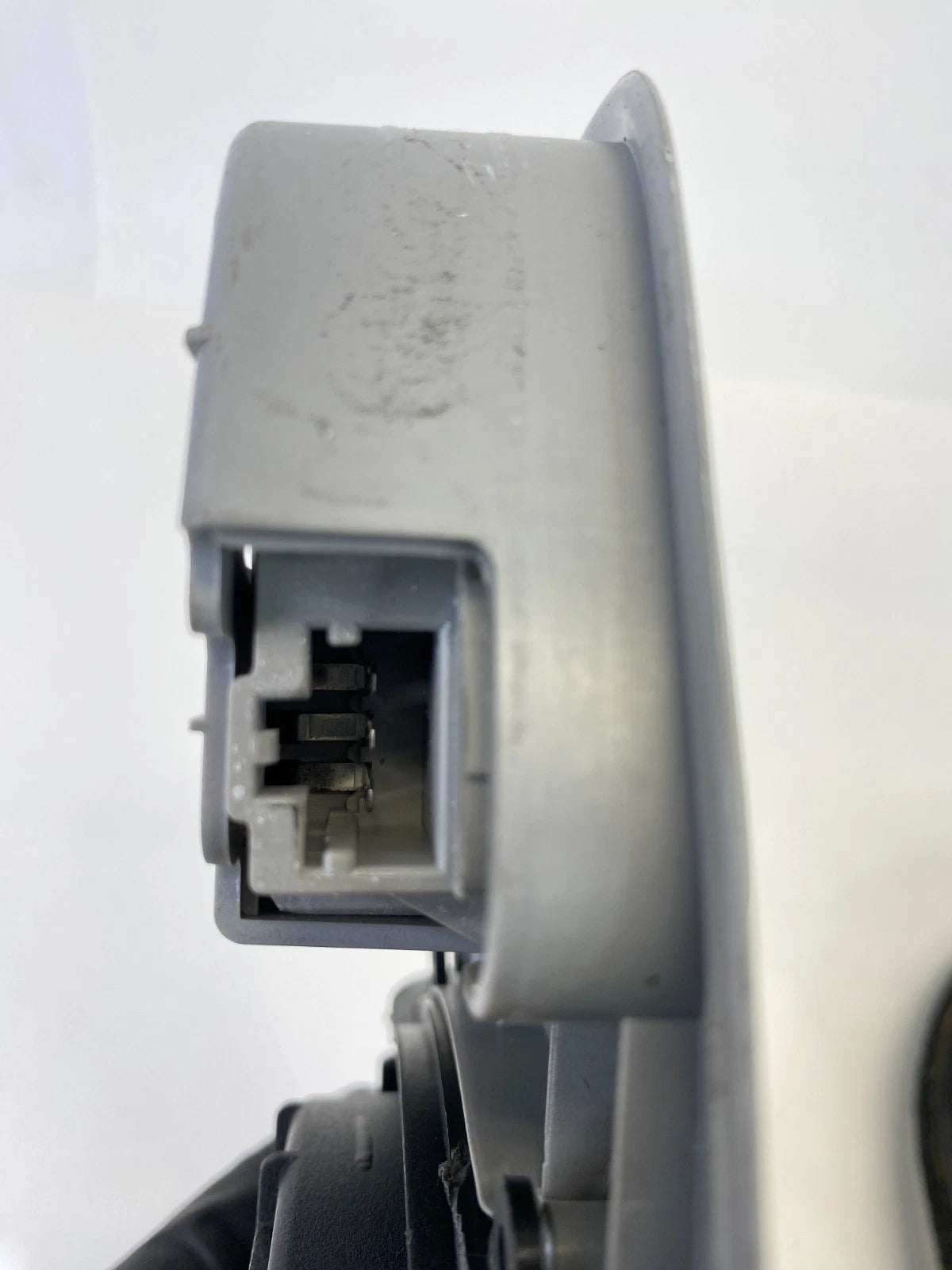 05-07 HONDA ODYSSEY REAR ROOF OVERHEAD DOME MAP LIGHT W/ AC AIR VENT GRILLE SET