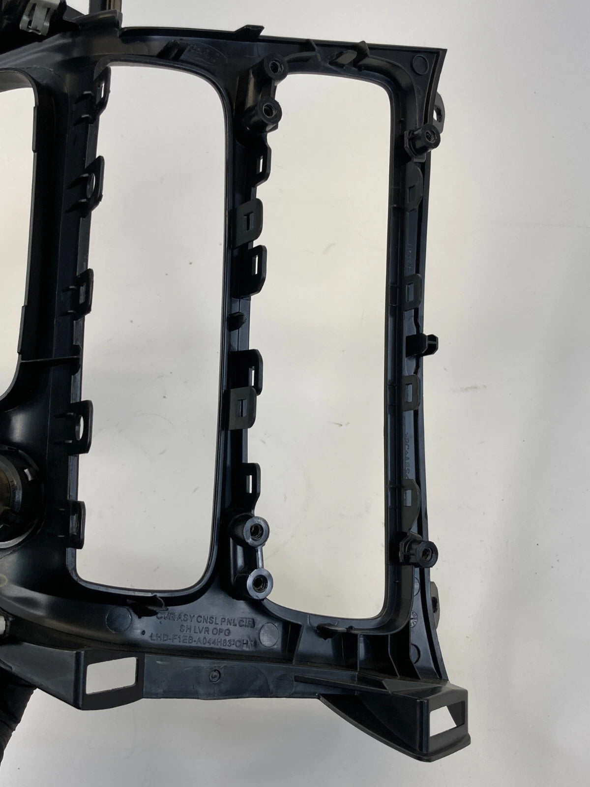 2015-2018 FORD FOCUS CONSOLE GEAR SHIFTER TRIM BEZEL DASH F1EB-A044H83-CHW OEM