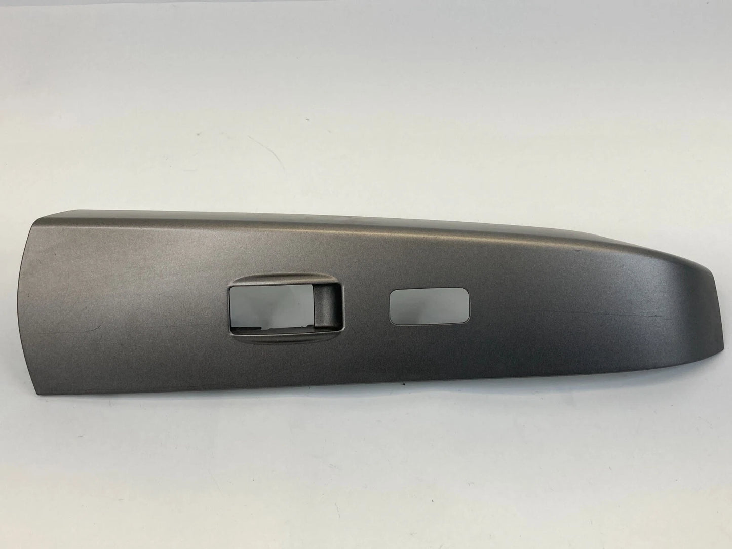 2004-2009 TOYOTA PRIUS FRONT RIGHT WINDOW SWITCH BEZEL TRIM OEM 74231-47090