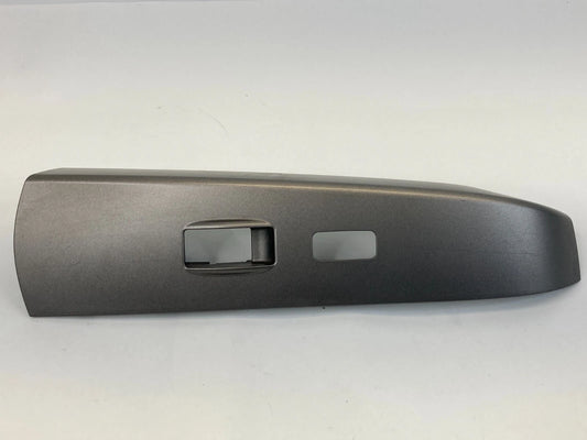2004-2009 TOYOTA PRIUS FRONT RIGHT WINDOW SWITCH BEZEL TRIM OEM 74231-47090