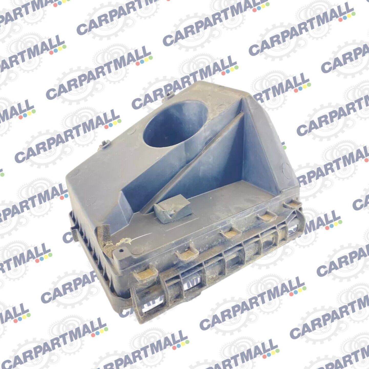 2000-2005 Chevrolet Impala Base Sedan Air Intake Cleaner Box Housing 382677 OEM