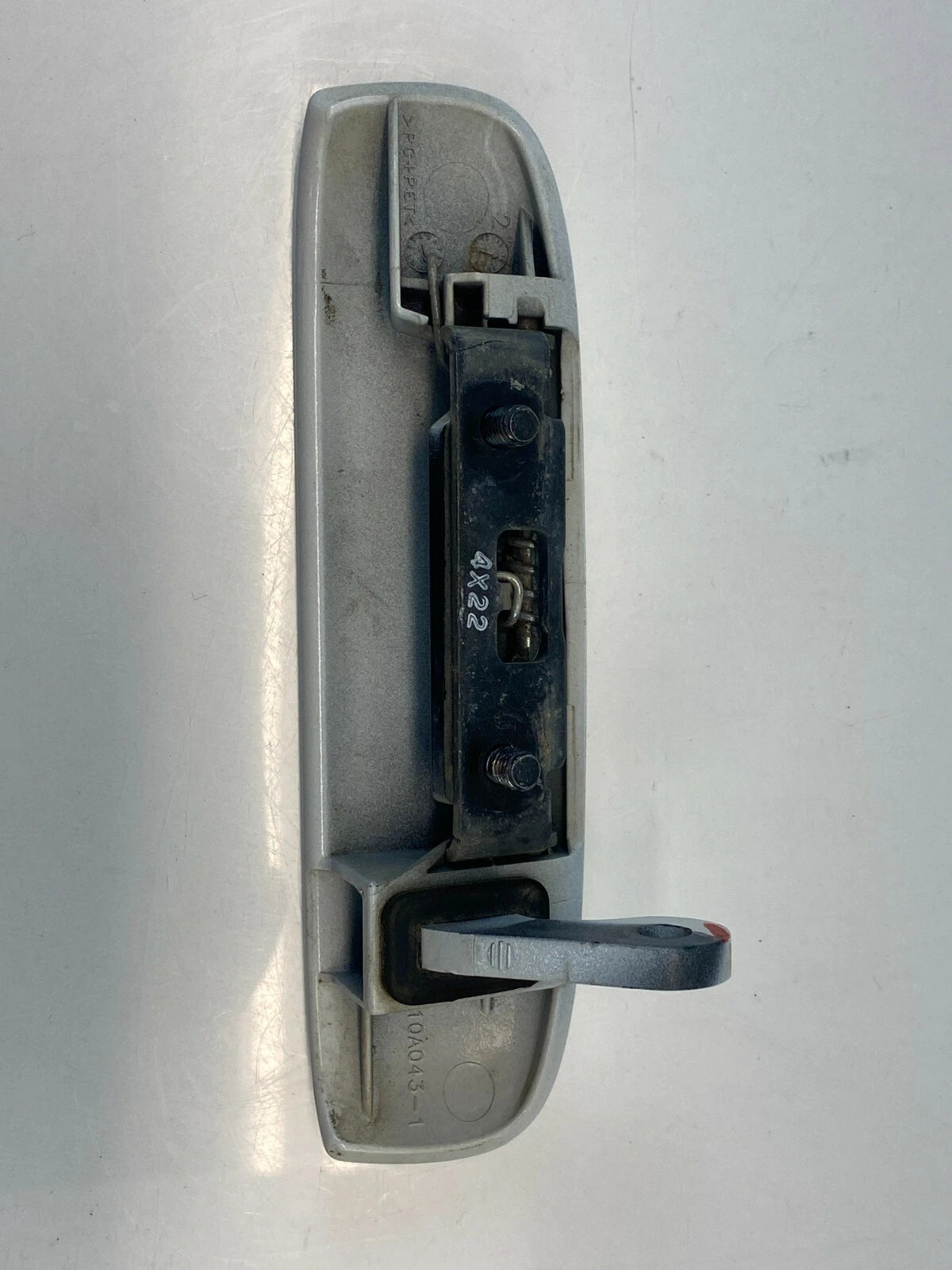14 15 MITSUBISHI MIRAGE HATCHBACK REAR HATCH TAILGATE EXTERIOR HANDLE ASSEMBLY