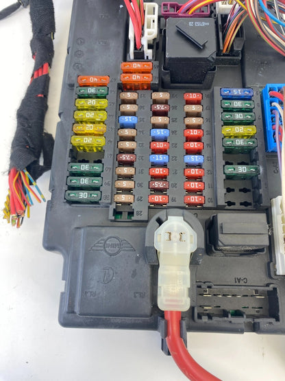 07-13 MINI COOPER BODY CONTROL MODULE INTERIOR CABIN FUSE BOX 61-35-3-450-824