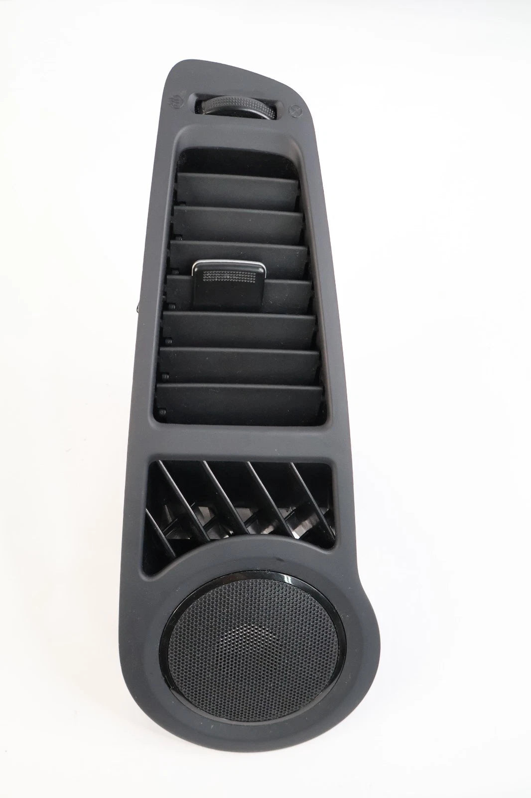 2010-2013 KIA SOUL DASH RIGHT SIDE OUTER A/C AIR VENT GRILLE BEZEL 97460-2K000