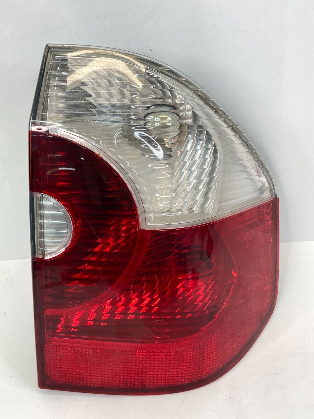 2004 2005 2006 BMW X3 Rear Right Exterior Tail Light Lamp Taillight 63213414400