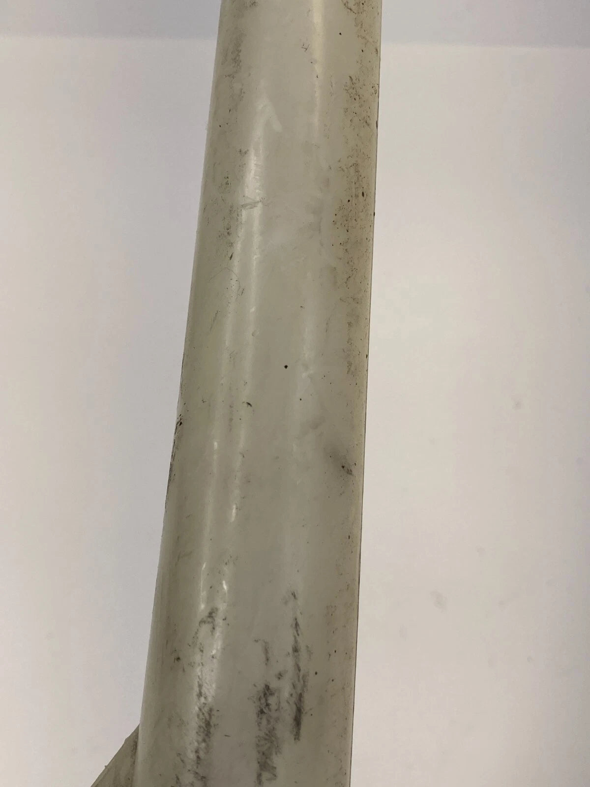2008-2013 NISSAN ROGUE WINDSHIELD WIPER WASHER RESERVOIR TUBE PIPE OEM