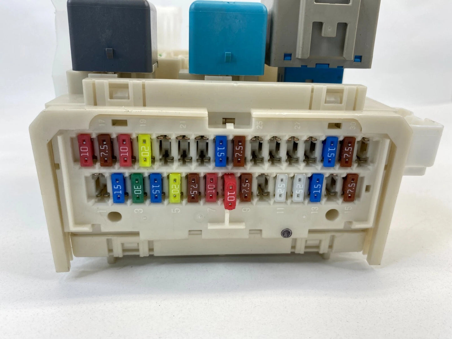 2004-2009 TOYOTA PRIUS INTERIOR DASH CABIN FUSE BOX RELAY JUNCTION BLOCK OEM