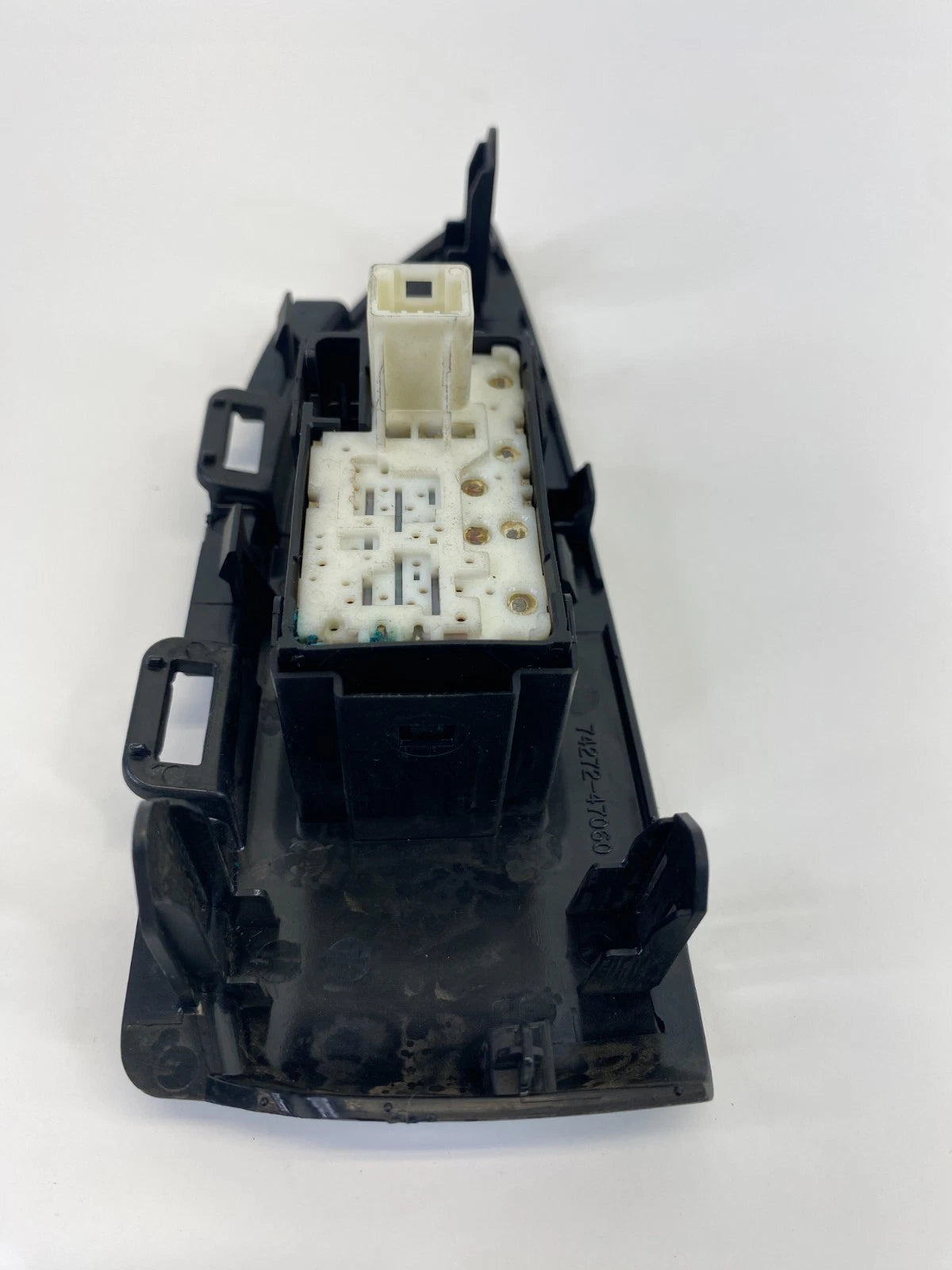 2010-2015 Toyota Prius Rear Left Back Door Window Switch w Bezel 74272-47060