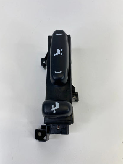2004 2005 2006 LEXUS RX330 FRONT RIGHT SEAT ADJUSTMENT CONTROL SWITCH 18A188