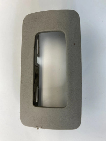 05 06 DODGE MAGNUM REAR RIGHT DOOR WINDOW SWITCH BEZEL TRIM COVER 95295B OEM