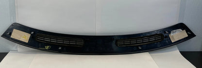 2008-2010 DODGE CHARGER CHRYSLER 300 DASH UPPER DEFROSTER GRILLE COVER 61411N024