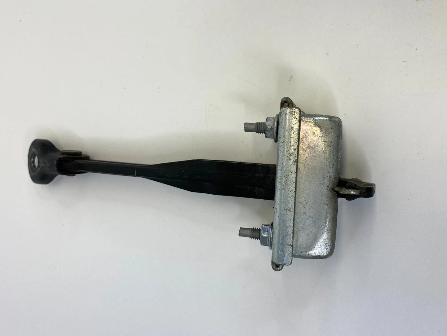 11-16 CHEVROLET CRUZE 16 LIMITED FRONT RIGHT DOOR CHECK STOP STOPPER DETENT OEM