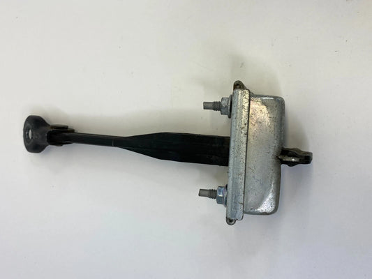 11-16 CHEVROLET CRUZE 16 LIMITED FRONT RIGHT DOOR CHECK STOP STOPPER DETENT OEM
