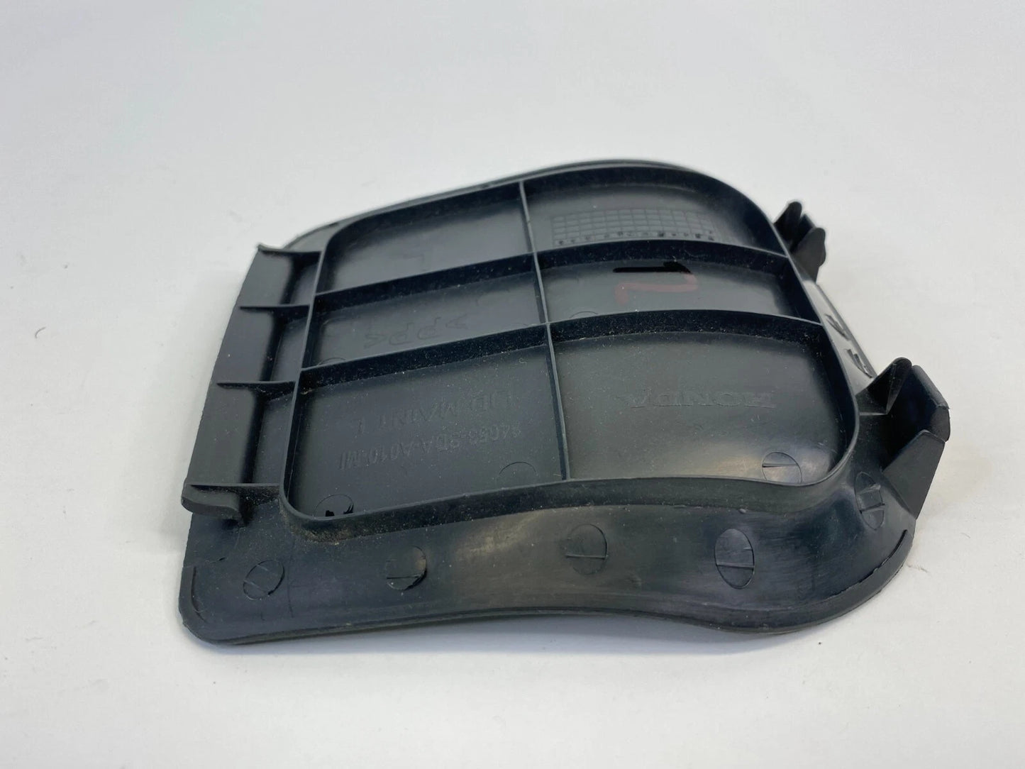 03-05 HONDA ACCORD SEDAN LEFT TAIL LIGHT TAILLIGHT COVER TRIM 84653-SDA-A010-M1