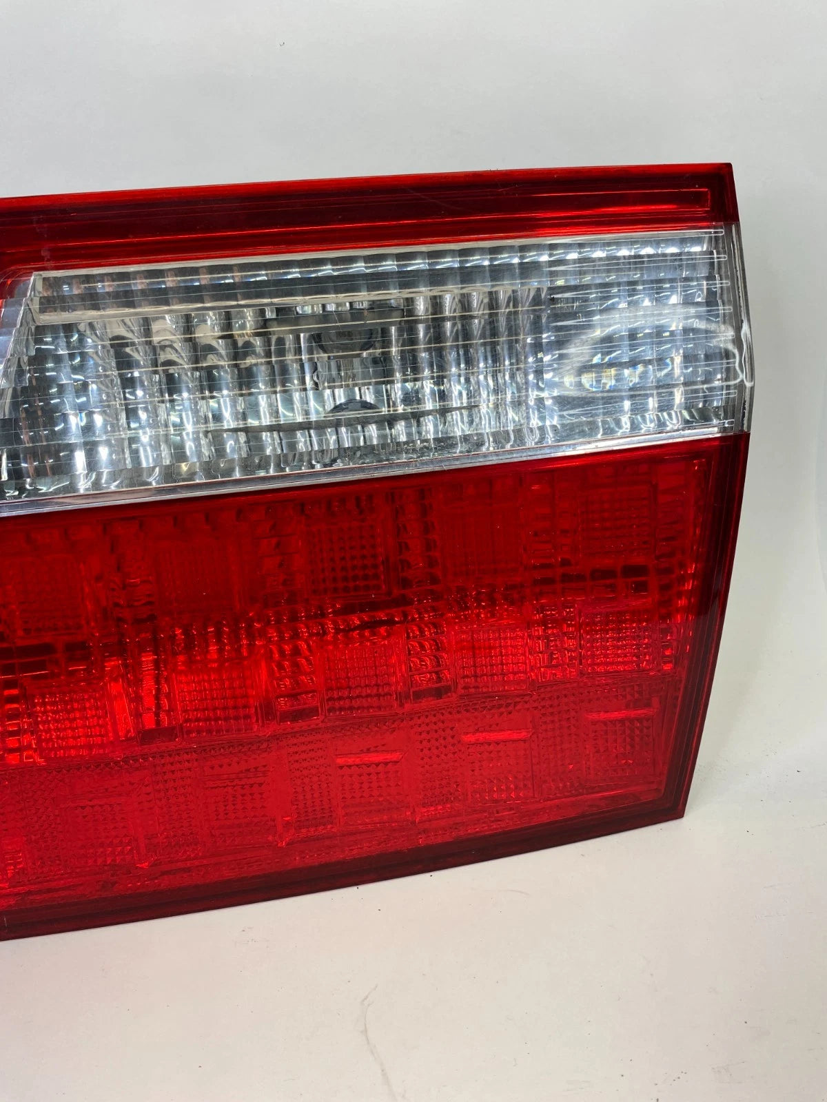 05 06 07 HONDA ODYSSEY REAR RIGHT SIDE TAIL LIGHT TAILLIGHT INNER LAMP OEM