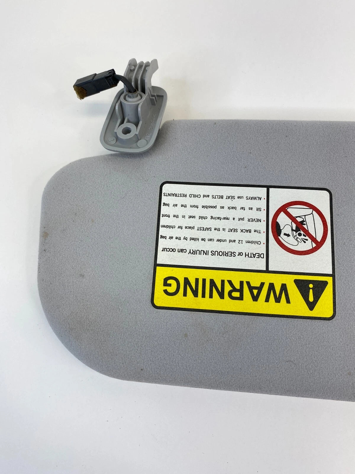 03 04 05 06 MAZDA 6 MAZDA6 RIGHT PASSENGER SIDE SUNVISOR SUN VISOR SHADE OEM