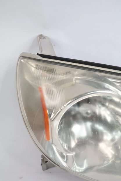 2003-2005 TOYOTA 4RUNNER FRONT RIGHT PASSENGER HEADLIGHT HEADLAMP HALOGEN OEM