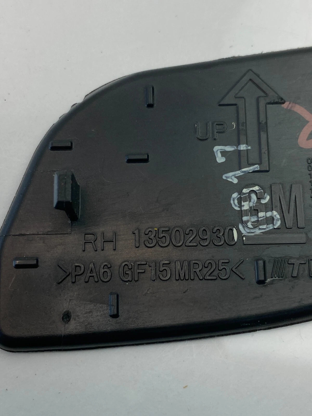 10-17 CHEVROLET EQUINOX REAR RIGHT SIDE INTERIOR DOOR HANDLE BOLT COVER 13502930