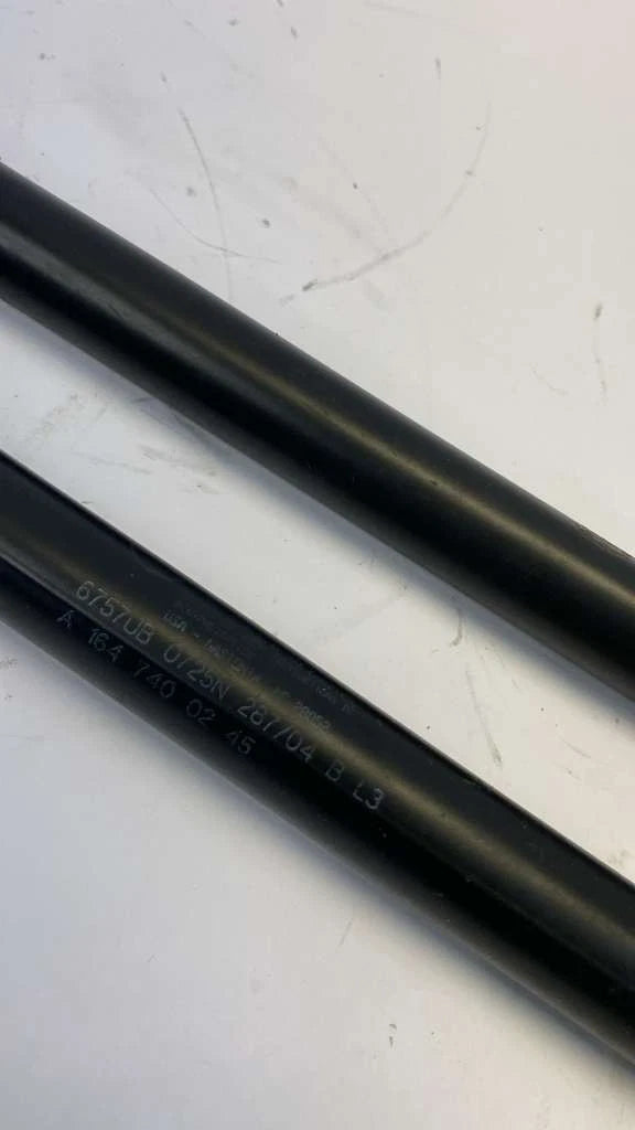 02-07 MERCEDES-BENZ ML500 TAILGATE TRUNK LIFT SUPPORT STRUT SHOCK A1647400245