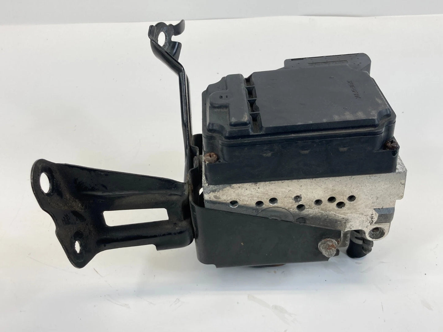 2002 2003 LEXUS ES300 3.0L V6 AT FWD ABS ANTI LOCK BRAKE PUMP MODULE ASSY OEM