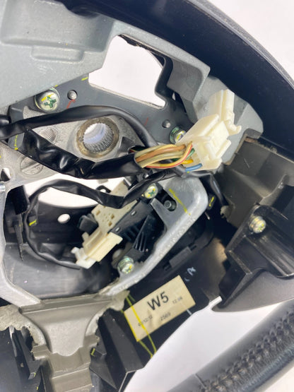 2009-2012 TOYOTA VENZA STEERING WHEEL W/SWITCHES BLACK LEATHER ASSEMBLY OEM