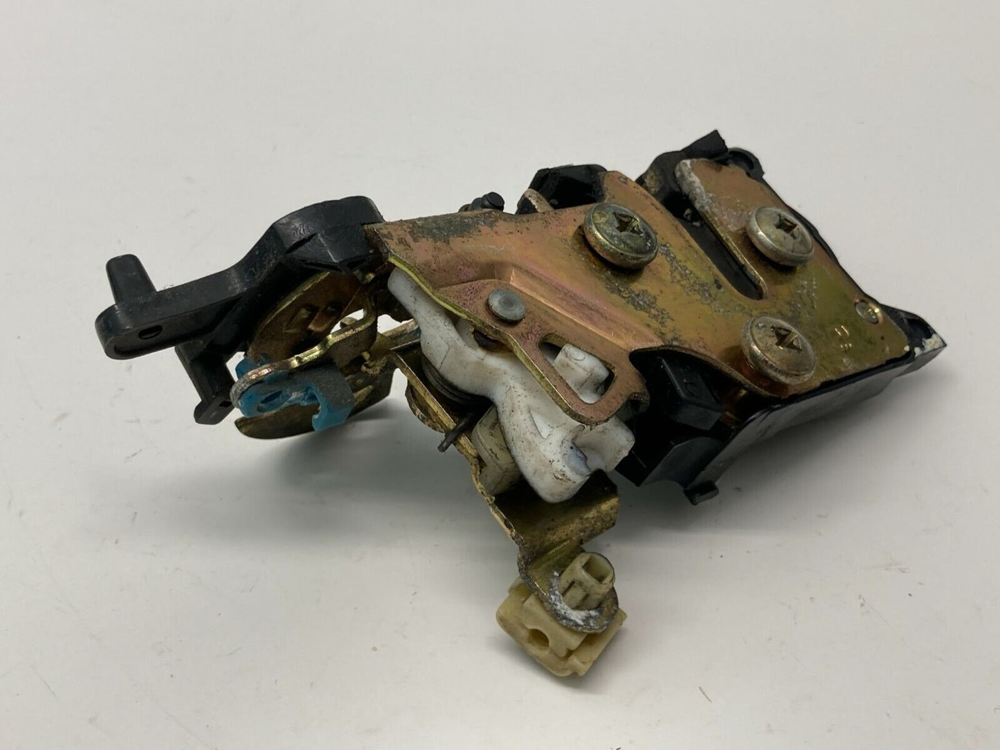 1998-2002 Daewoo Lanos Rear Right Passenger Door Lock Latch Release Actuator OEM