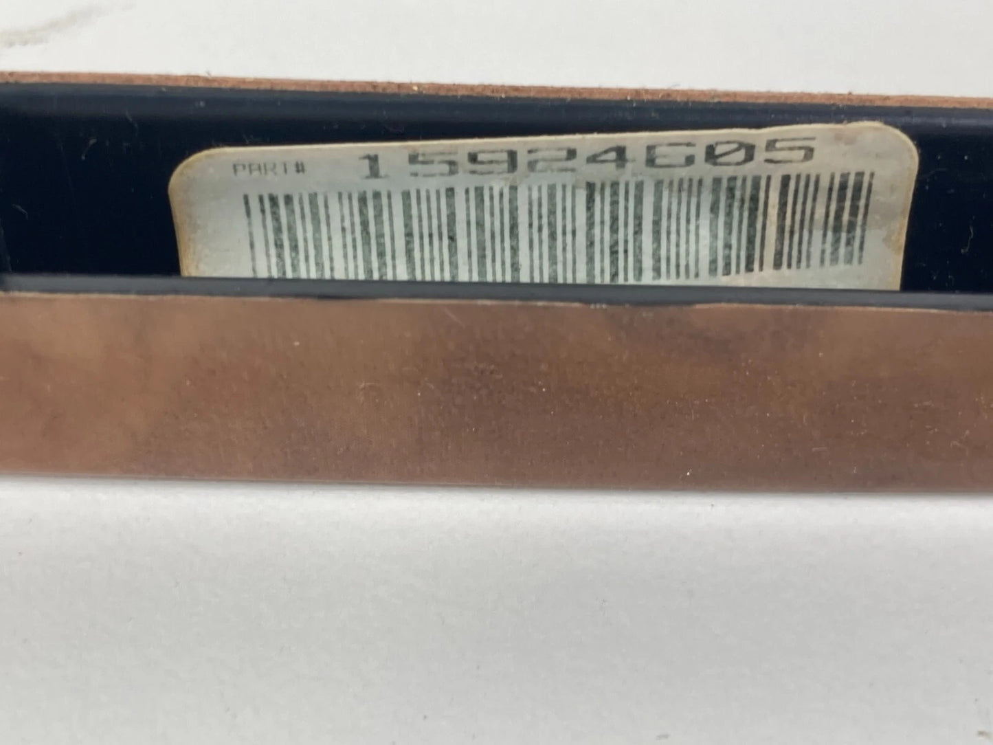 08 09 BUICK ENCLAVE CENTER CONSOLE REAR TRIMPLATE TRIM BEZEL WOOD GRAIN 15924605