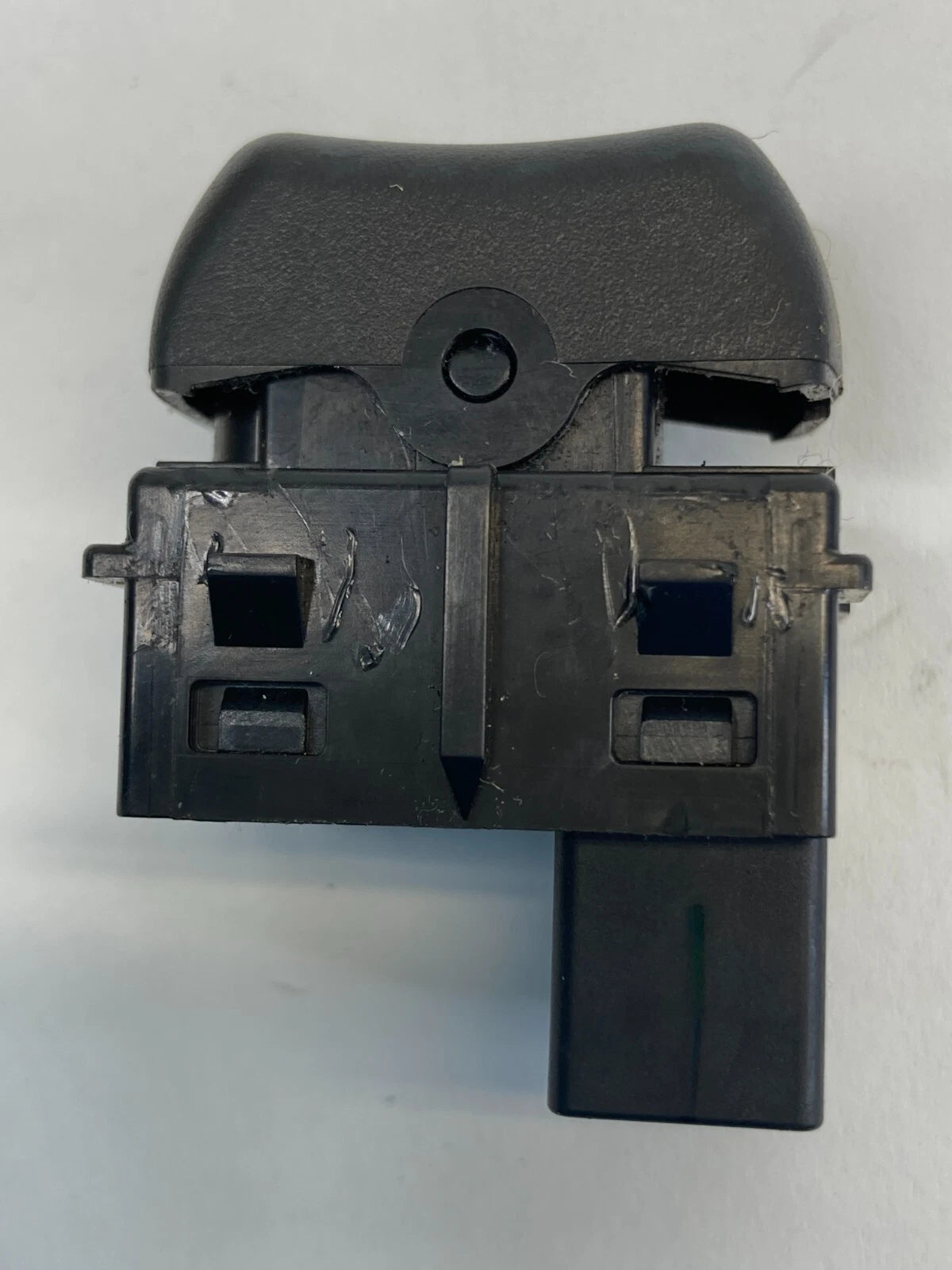 2007-2012 MITSUBISHI GALANT FRONT RIGHT PASSENGER SIDE DOOR LOCK CONTROL SWITCH