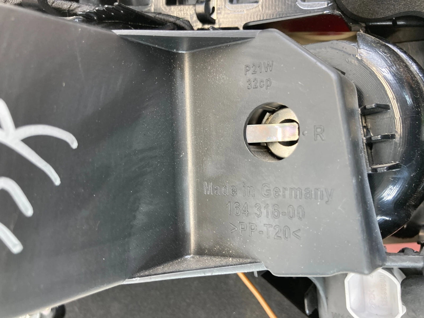 2008-2010 BMW 550i 528I 535I XDRIVE M5 REAR RIGHT SIDE TAILLIGHT TAIL LAMP ASSY