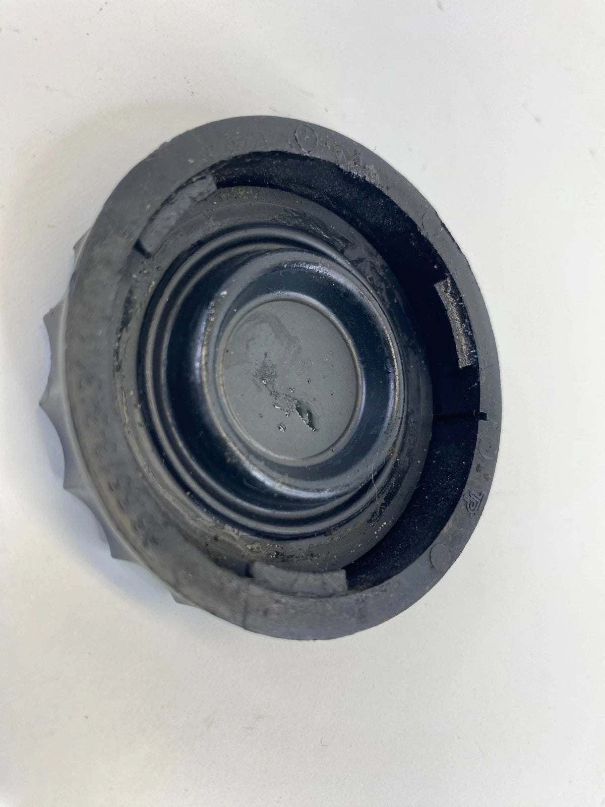 14-19 Ford Police Interceptor SEDAN Master Brake Cylinder Fluid Reservoir Cap