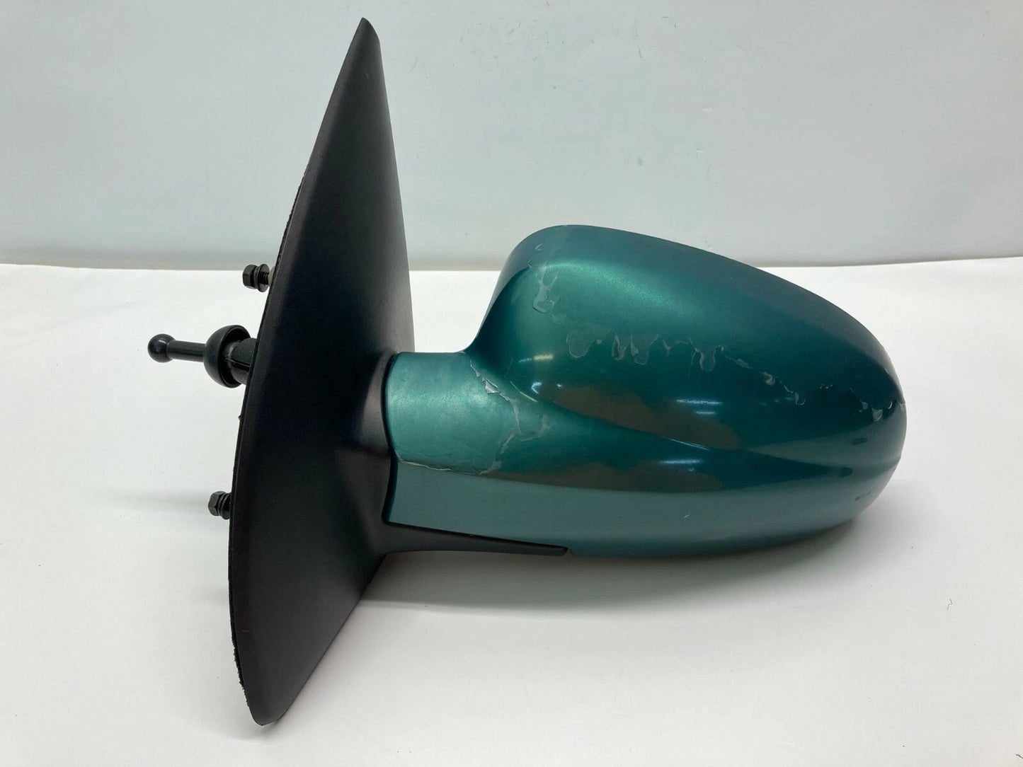 2004 2005 CHEVROLET AVEO FRONT LEFT DRIVER SIDE VIEW MANUAL DOOR MIRROR E1101575